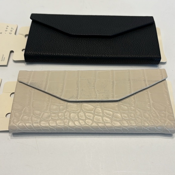 A New Day Collapsible Eyewear Cases - Picture 4 of 14